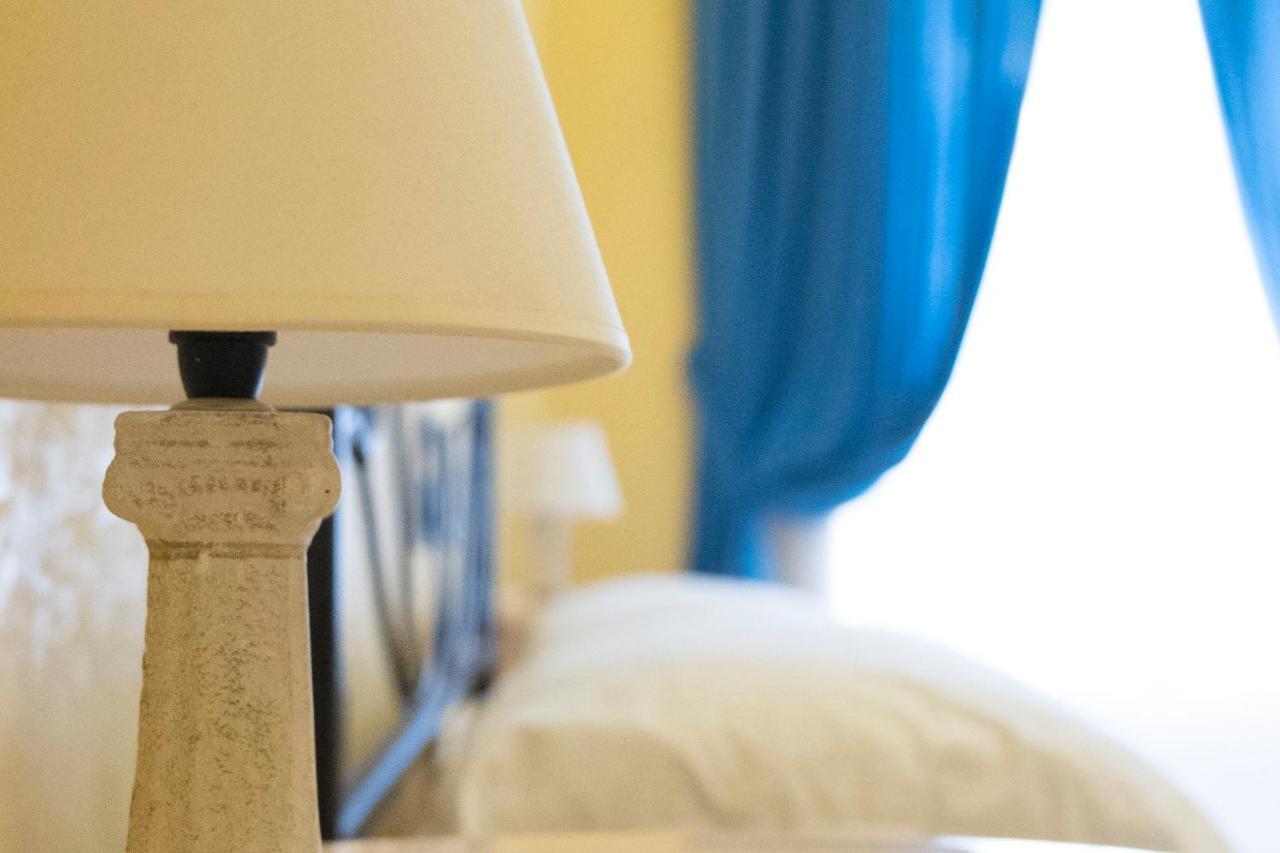 La Breccia A Porta Pia Bed & Breakfast Roma Eksteriør bilde