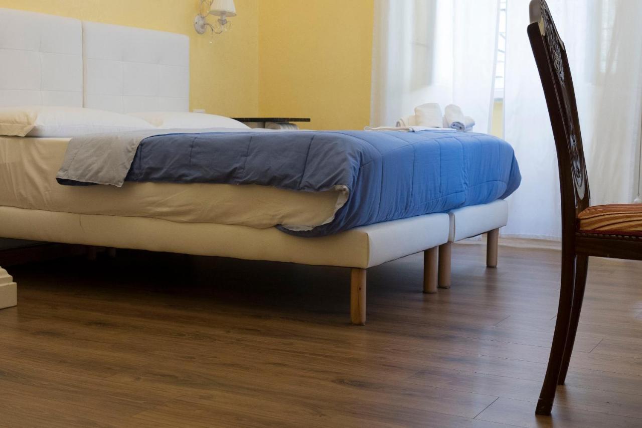 La Breccia A Porta Pia Bed & Breakfast Roma Eksteriør bilde