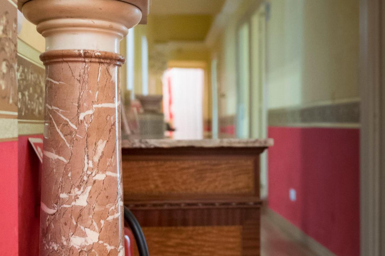 La Breccia A Porta Pia Bed & Breakfast Roma Eksteriør bilde