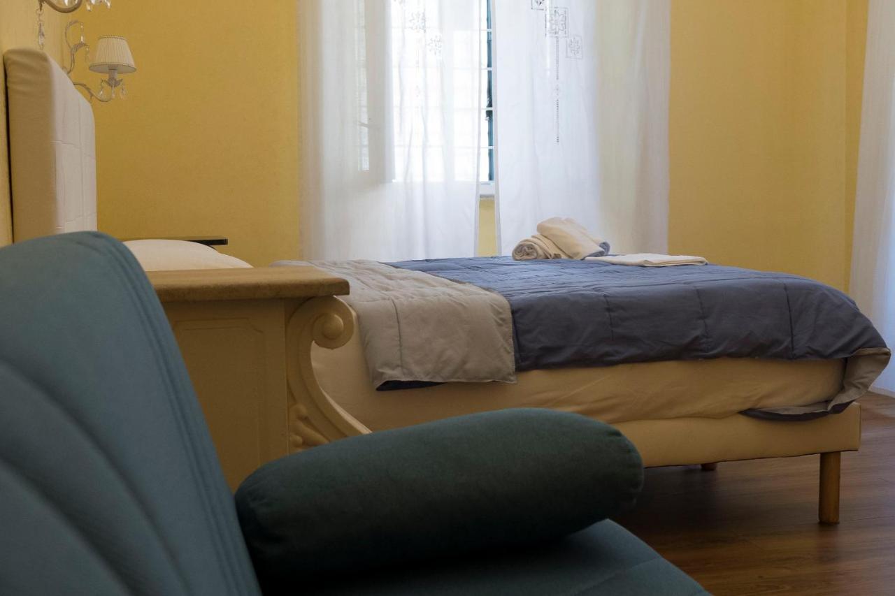 La Breccia A Porta Pia Bed & Breakfast Roma Eksteriør bilde