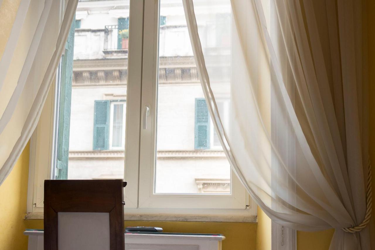La Breccia A Porta Pia Bed & Breakfast Roma Eksteriør bilde