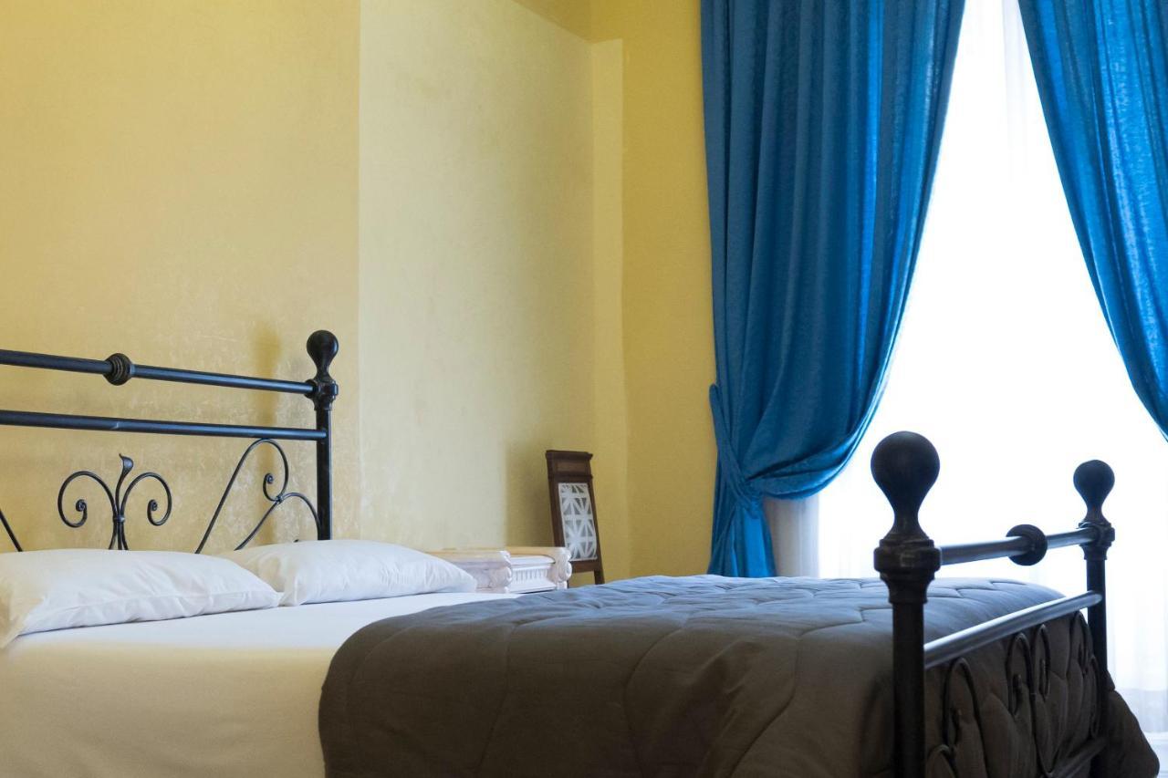 La Breccia A Porta Pia Bed & Breakfast Roma Eksteriør bilde