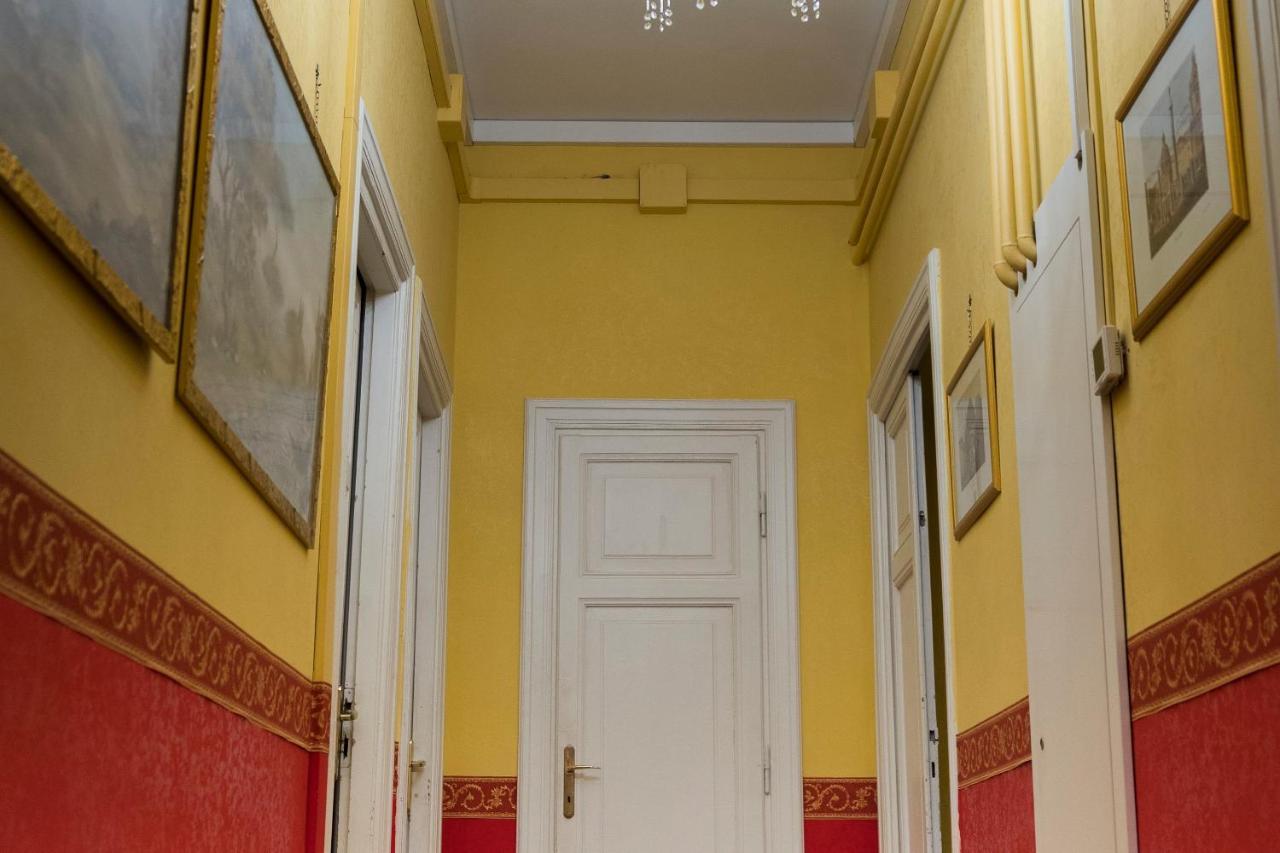 La Breccia A Porta Pia Bed & Breakfast Roma Eksteriør bilde