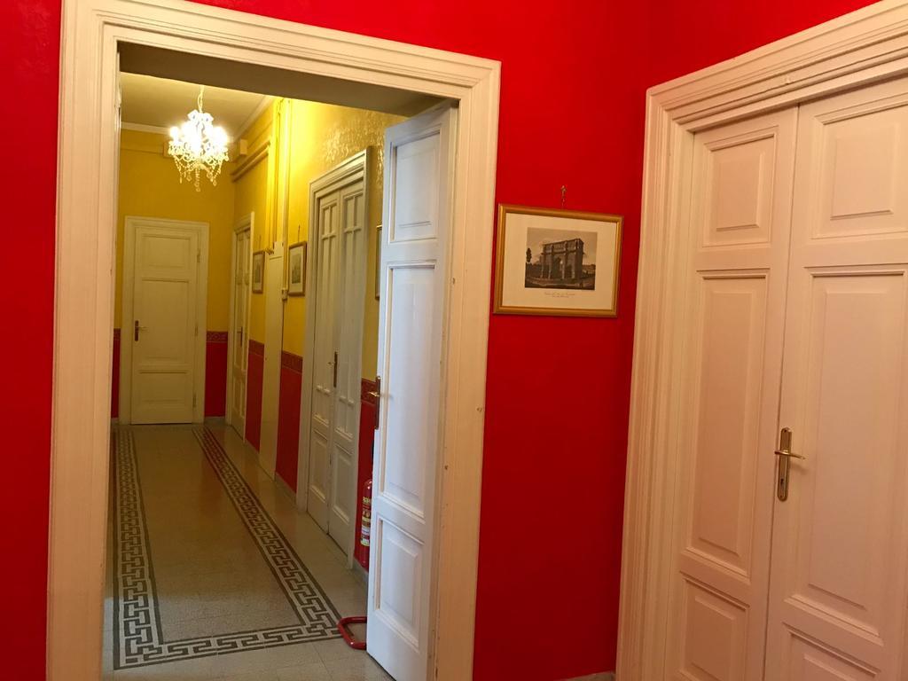 La Breccia A Porta Pia Bed & Breakfast Roma Eksteriør bilde